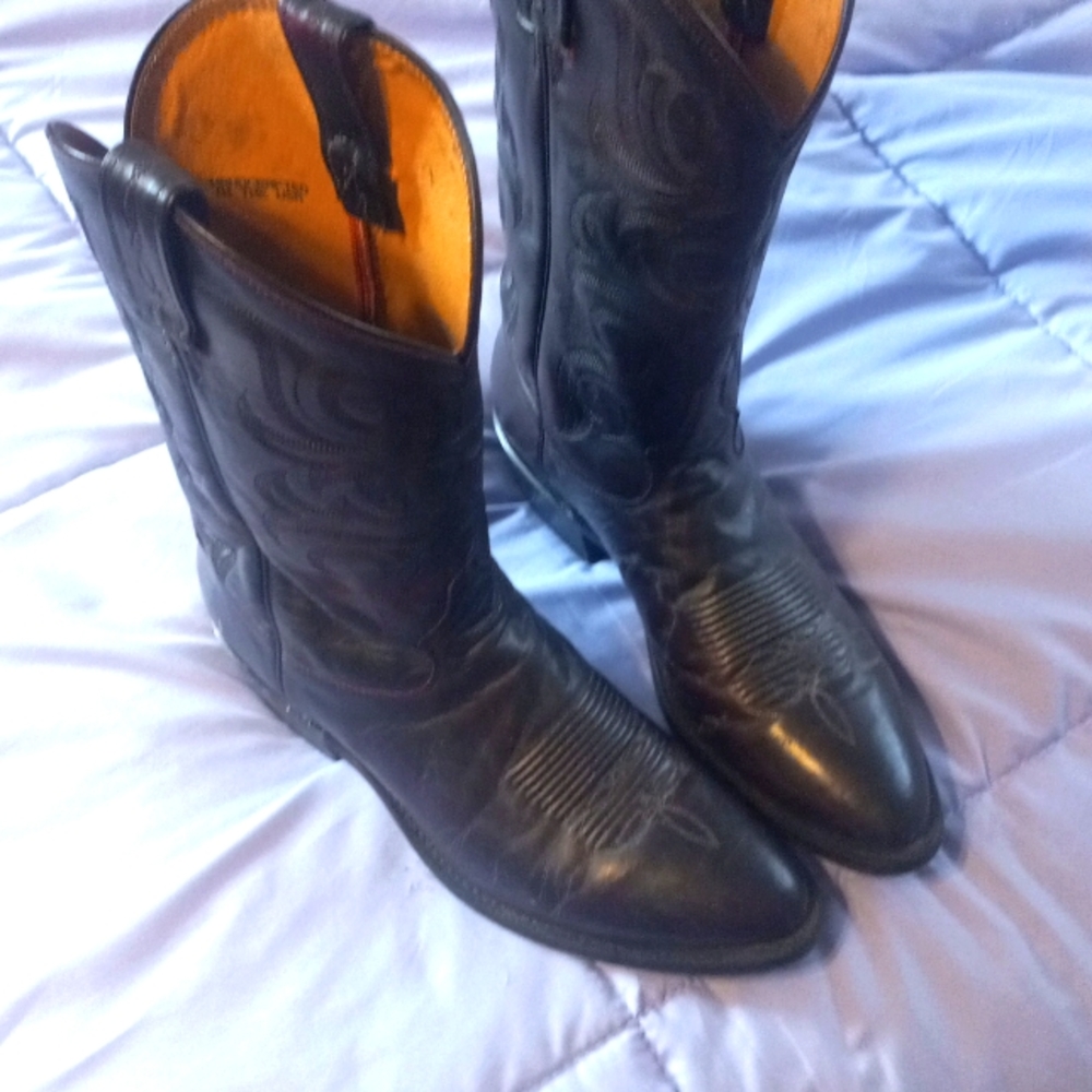 Tony Lama Leather Cowboy Boots 11D Black Cherry